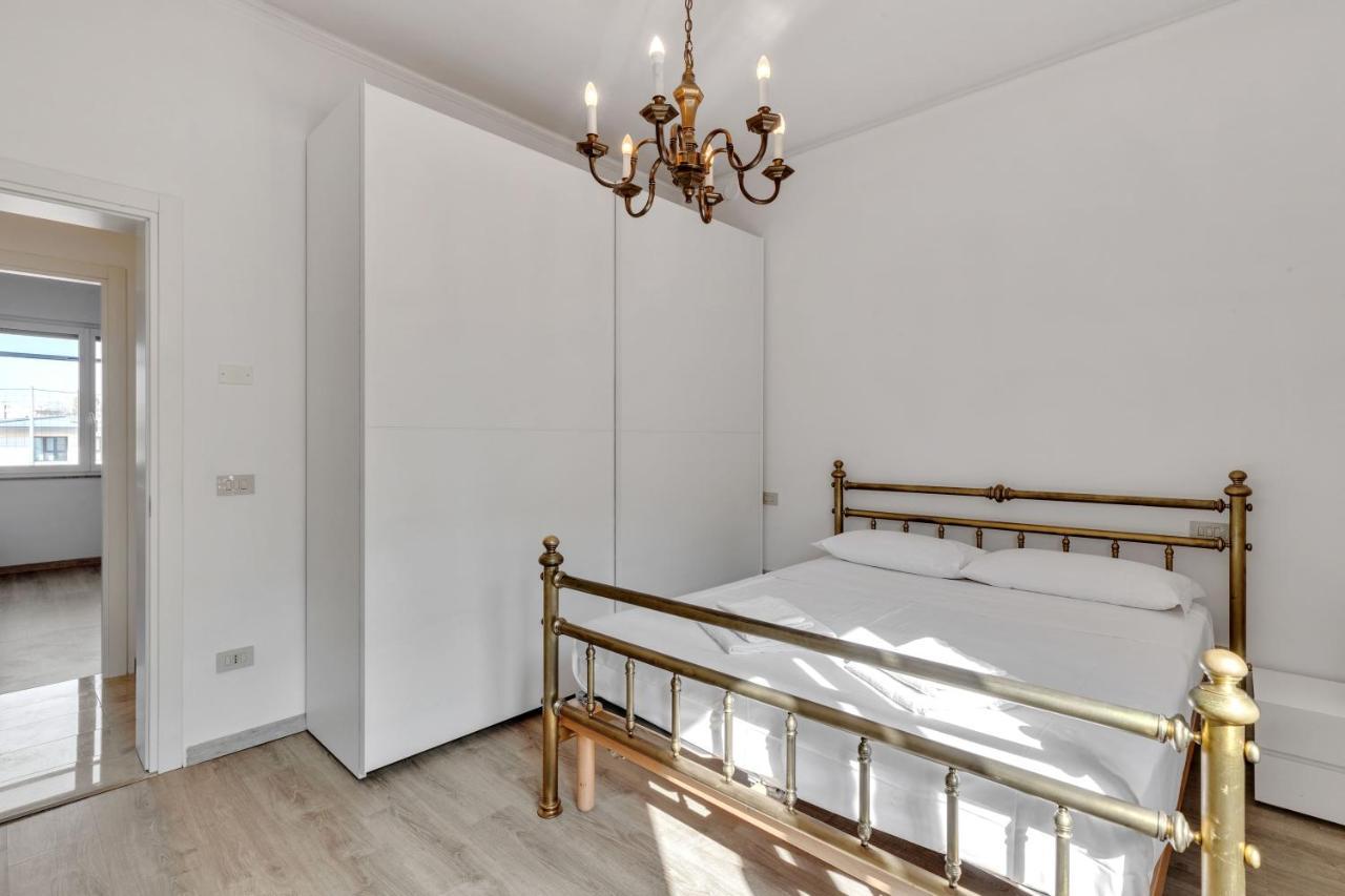 Elegant Blue Apartment วิเชนซา ภายนอก รูปภาพ